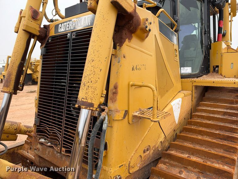 image for item DU1586 2008 Caterpillar D8T dozer