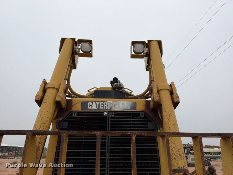 image for item DU1586 2008 Caterpillar D8T dozer