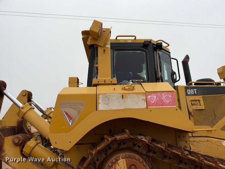 image for item DU1586 2008 Caterpillar D8T dozer