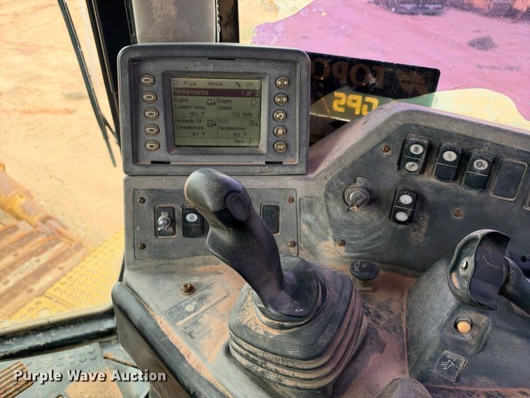 image for item DU1586 2008 Caterpillar D8T dozer