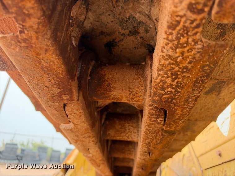 image for item DU1586 2008 Caterpillar D8T dozer
