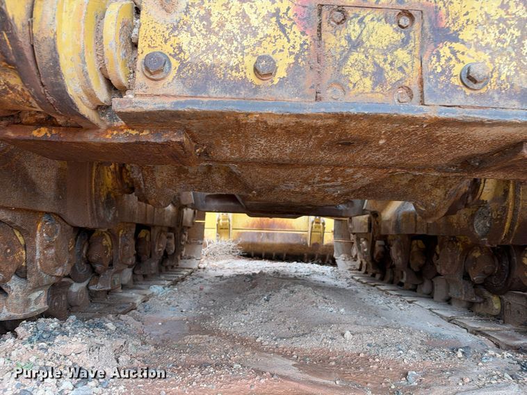 image for item DU1586 2008 Caterpillar D8T dozer