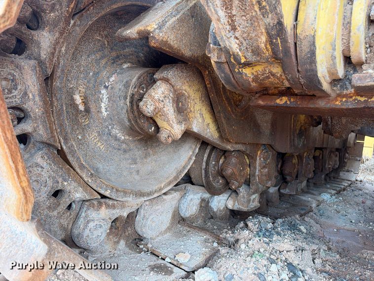 image for item DU1586 2008 Caterpillar D8T dozer