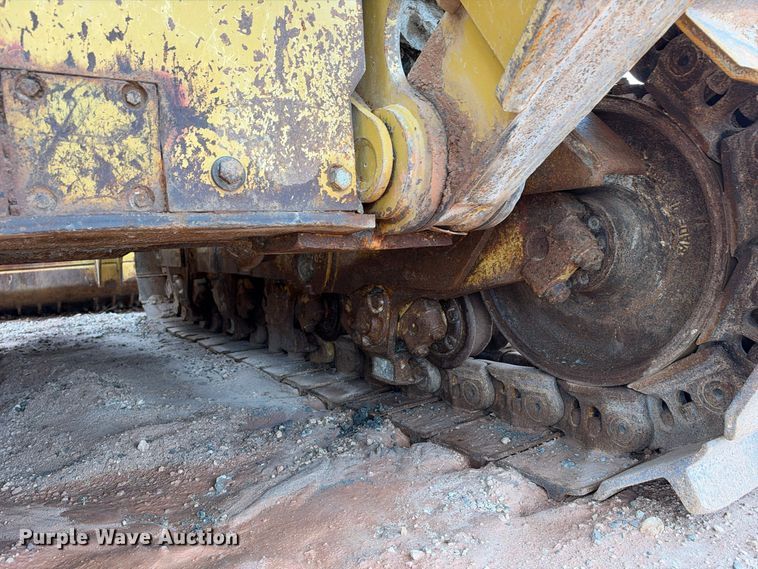 image for item DU1586 2008 Caterpillar D8T dozer
