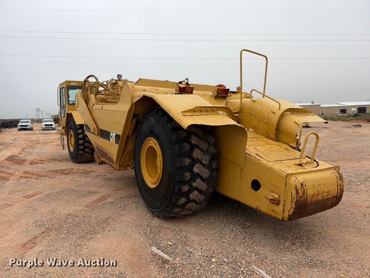image for item DU1587 2000 Caterpillar 611 scraper
