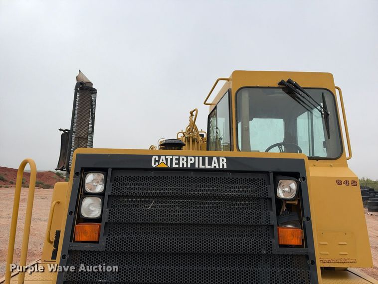 image for item DU1587 2000 Caterpillar 611 scraper
