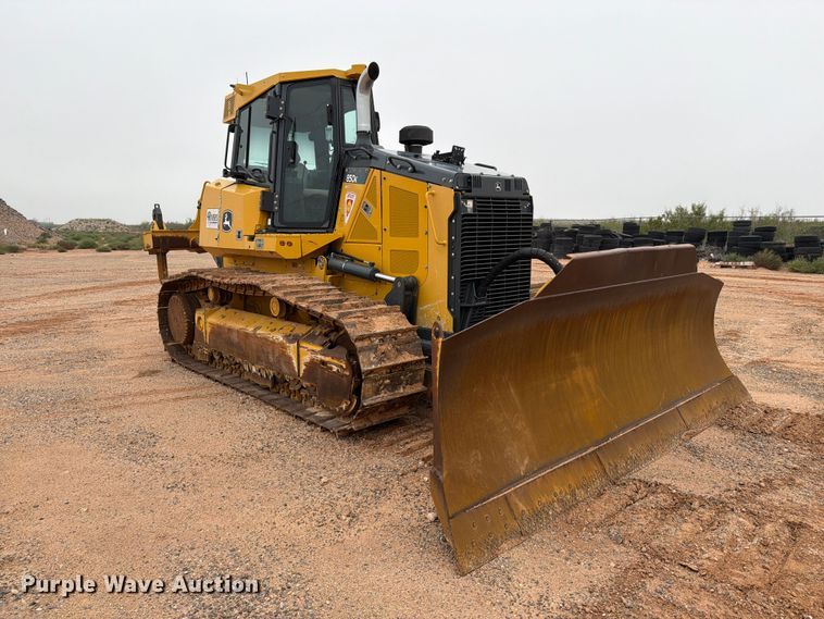 image for item DU1588 2018 John Deere 850K WLT dozer
