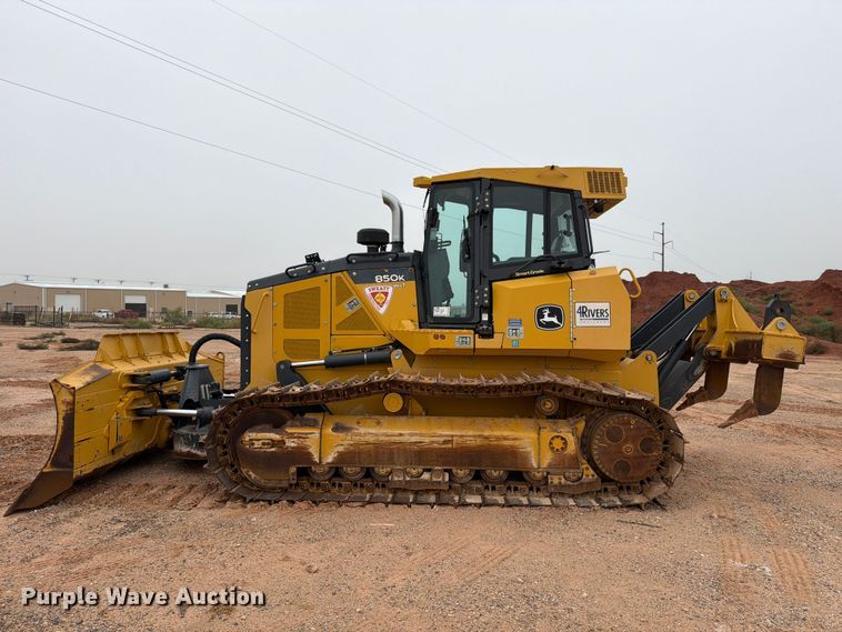 image for item DU1588 2018 John Deere 850K WLT dozer
