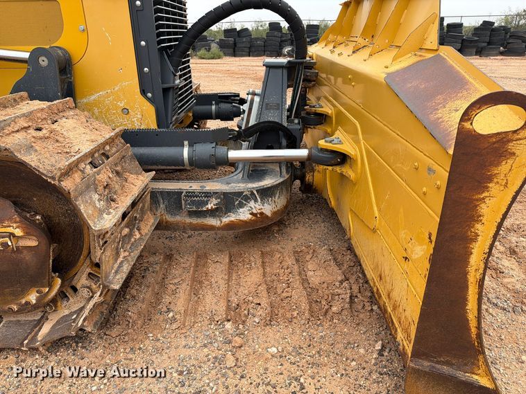 image for item DU1588 2018 John Deere 850K WLT dozer