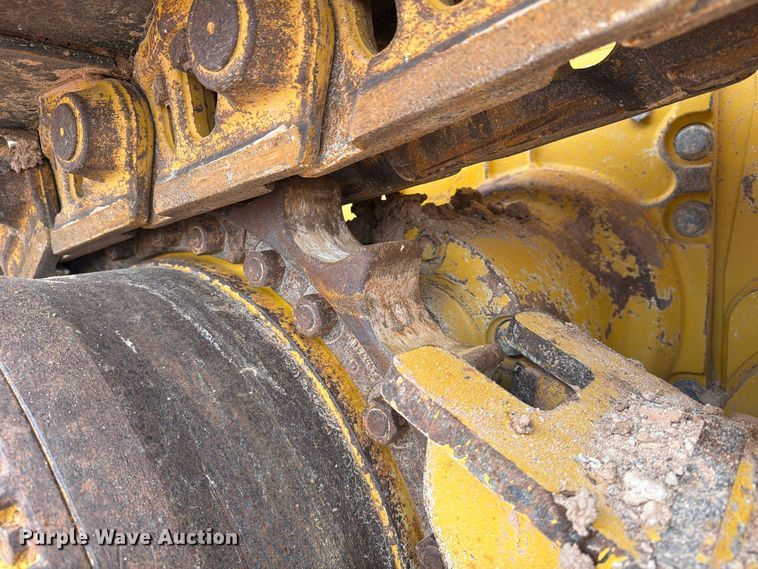 image for item DU1588 2018 John Deere 850K WLT dozer
