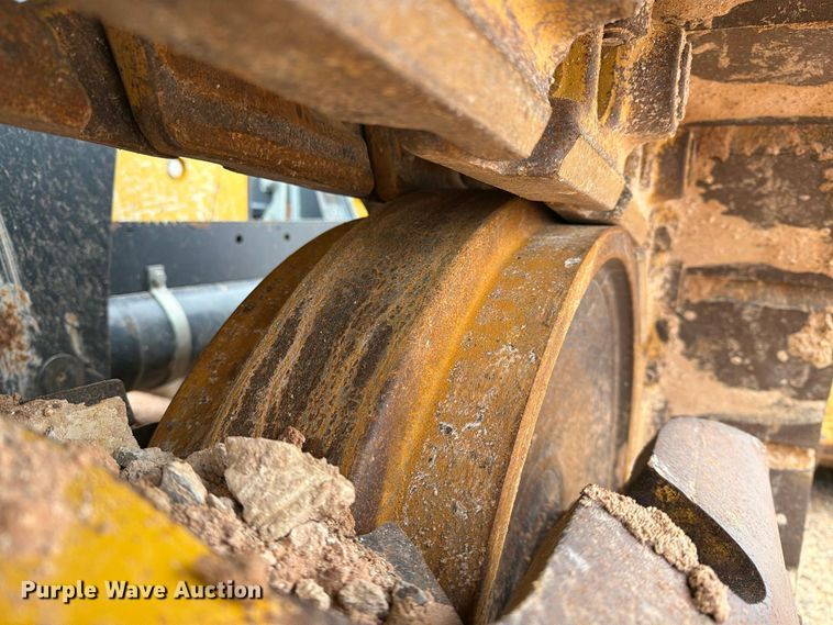 image for item DU1588 2018 John Deere 850K WLT dozer