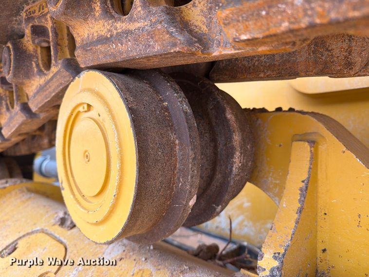 image for item DU1588 2018 John Deere 850K WLT dozer