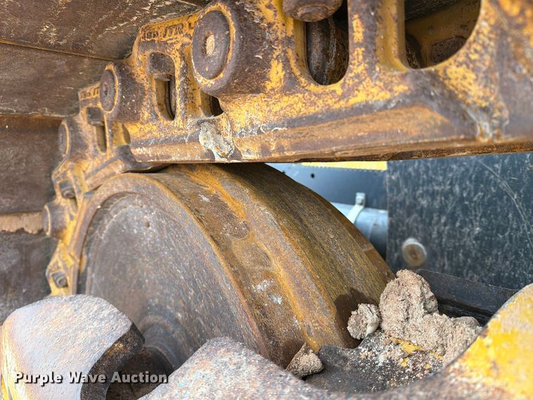 image for item DU1588 2018 John Deere 850K WLT dozer