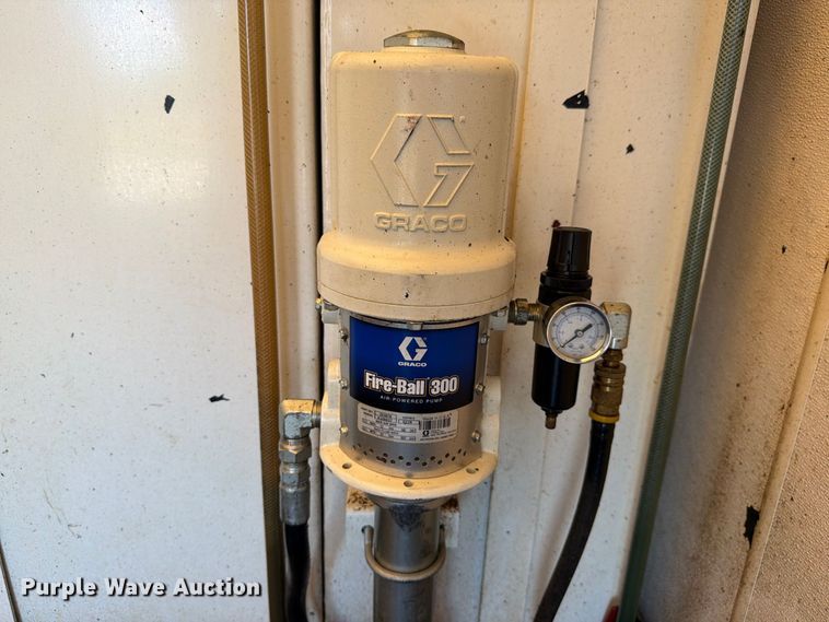 image for item DV7403 2019 Ford F-750 fuel / lube truck