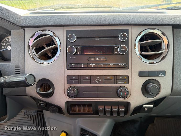 image for item DV7403 2019 Ford F-750 fuel / lube truck
