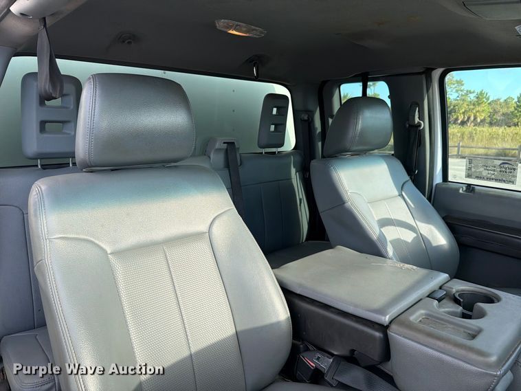 image for item DV7403 2019 Ford F-750 fuel / lube truck