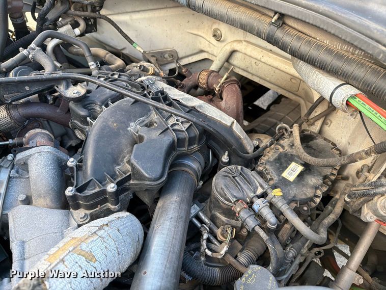 image for item DV7403 2019 Ford F-750 fuel / lube truck