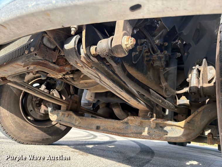 image for item DV7403 2019 Ford F-750 fuel / lube truck