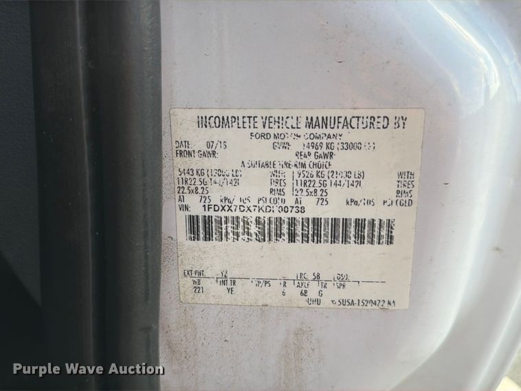 image for item DV7403 2019 Ford F-750 fuel / lube truck