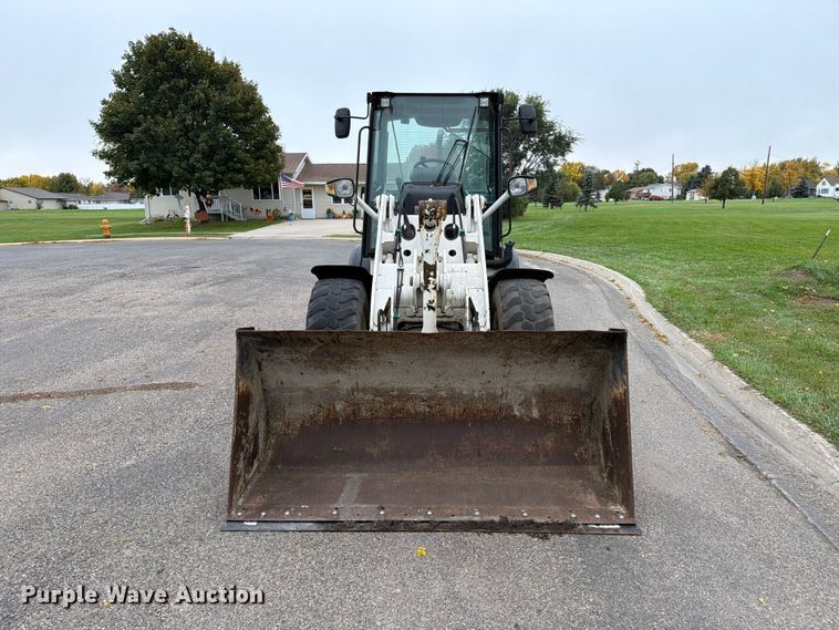 image for item EA0590 2015 Caterpillar 907M wheel loader