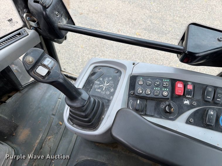 image for item EA0590 2015 Caterpillar 907M wheel loader