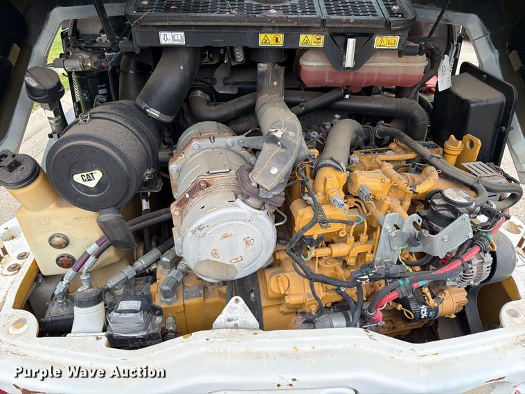 image for item EA0590 2015 Caterpillar 907M wheel loader