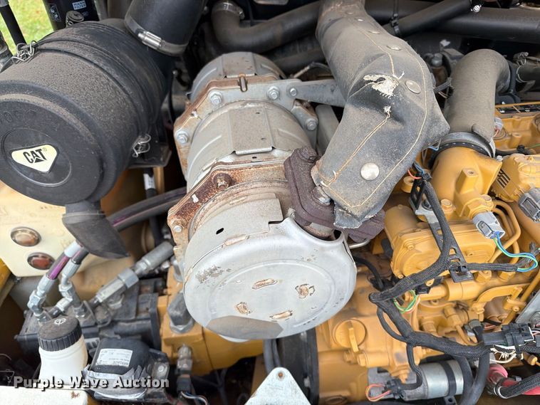 image for item EA0590 2015 Caterpillar 907M wheel loader