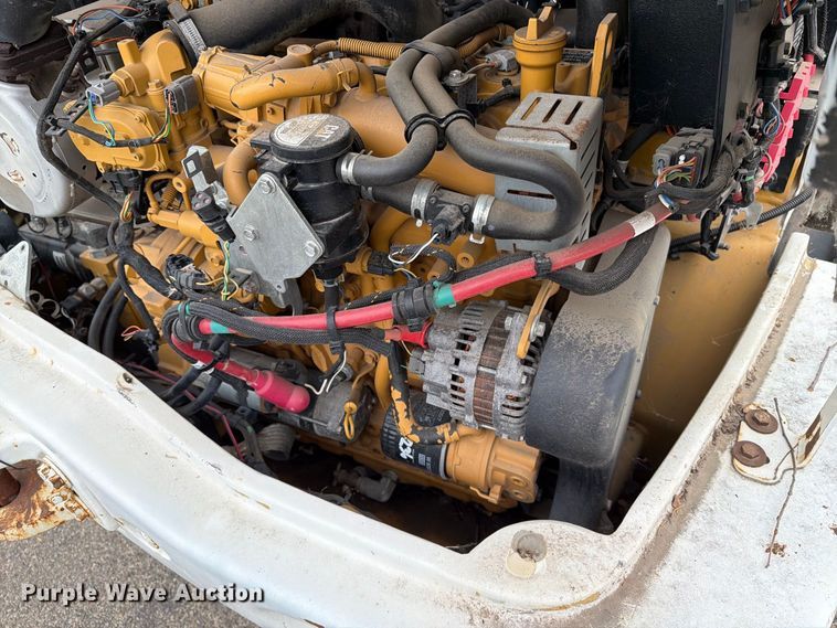 image for item EA0590 2015 Caterpillar 907M wheel loader