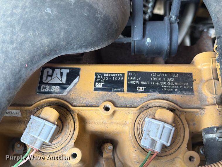 image for item EA0590 2015 Caterpillar 907M wheel loader