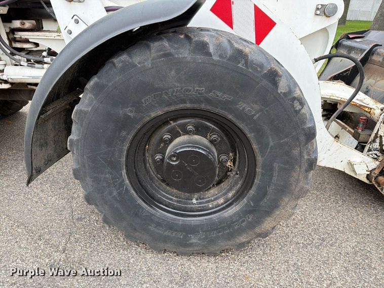 image for item EA0590 2015 Caterpillar 907M wheel loader