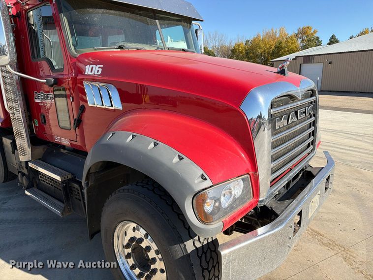image for item EA0591 2018 Mack GU713 dump truck