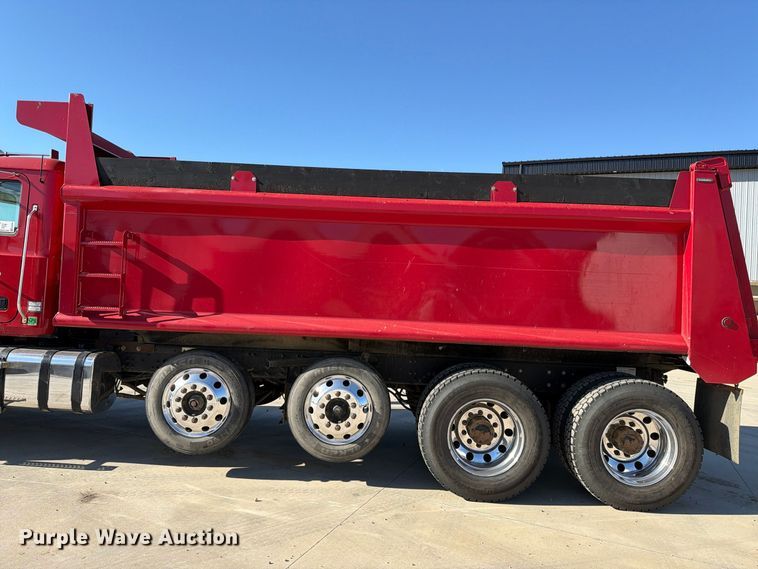 image for item EA0591 2018 Mack GU713 dump truck