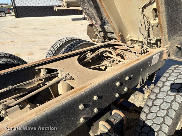 image for item EA0591 2018 Mack GU713 dump truck