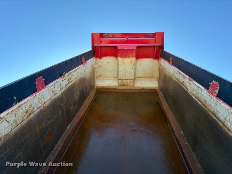 image for item EA0591 2018 Mack GU713 dump truck