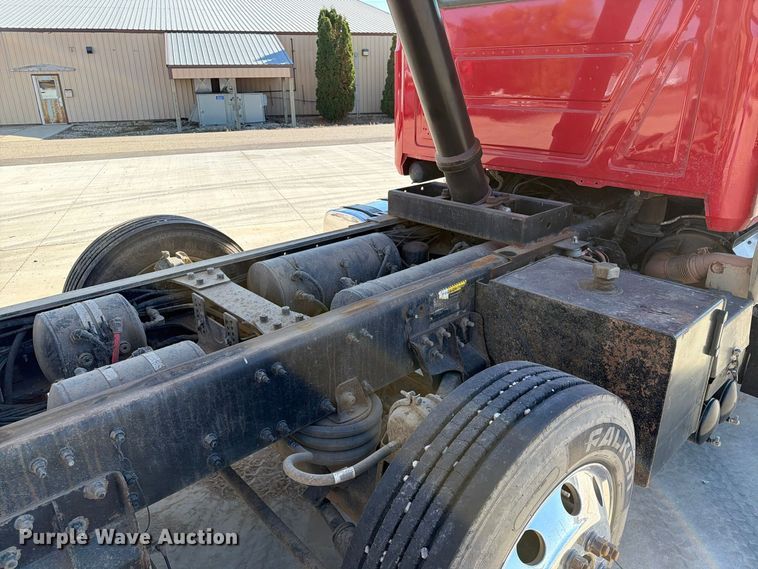 image for item EA0591 2018 Mack GU713 dump truck