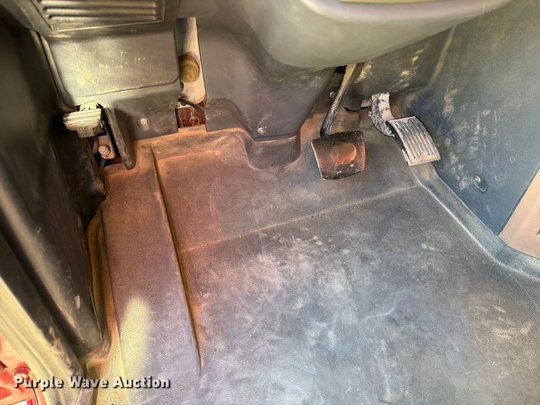 image for item EA0591 2018 Mack GU713 dump truck