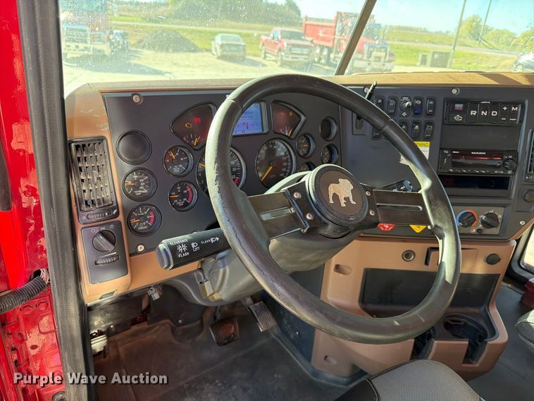 image for item EA0591 2018 Mack GU713 dump truck