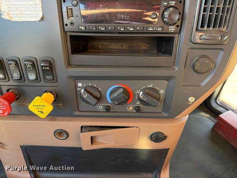 image for item EA0591 2018 Mack GU713 dump truck