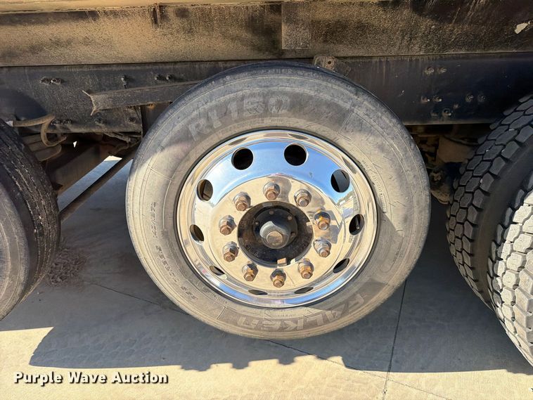 image for item EA0591 2018 Mack GU713 dump truck