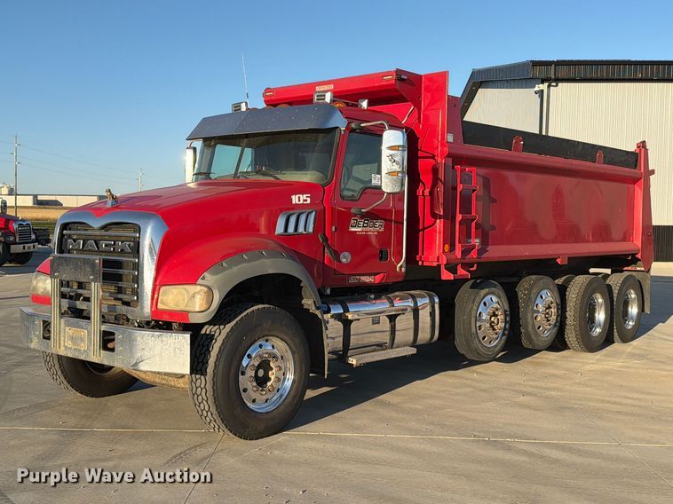 image for item EA0592 2018 Mack GU713 dump truck