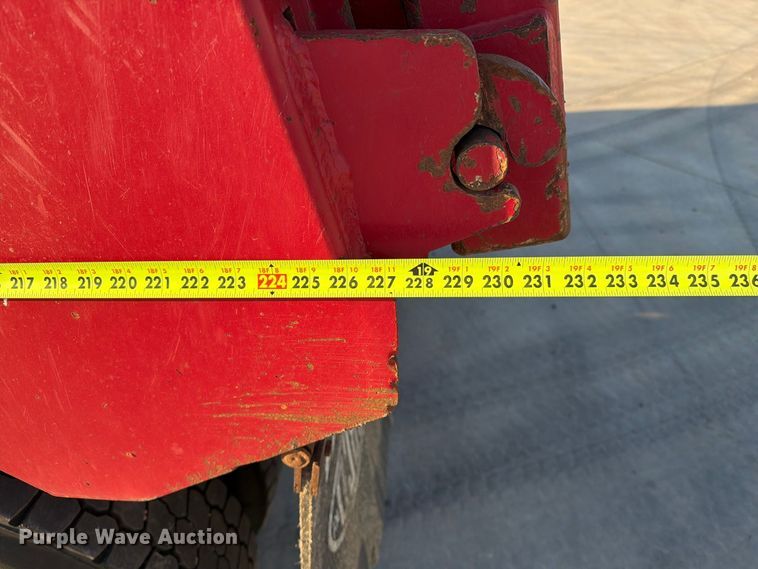 image for item EA0592 2018 Mack GU713 dump truck