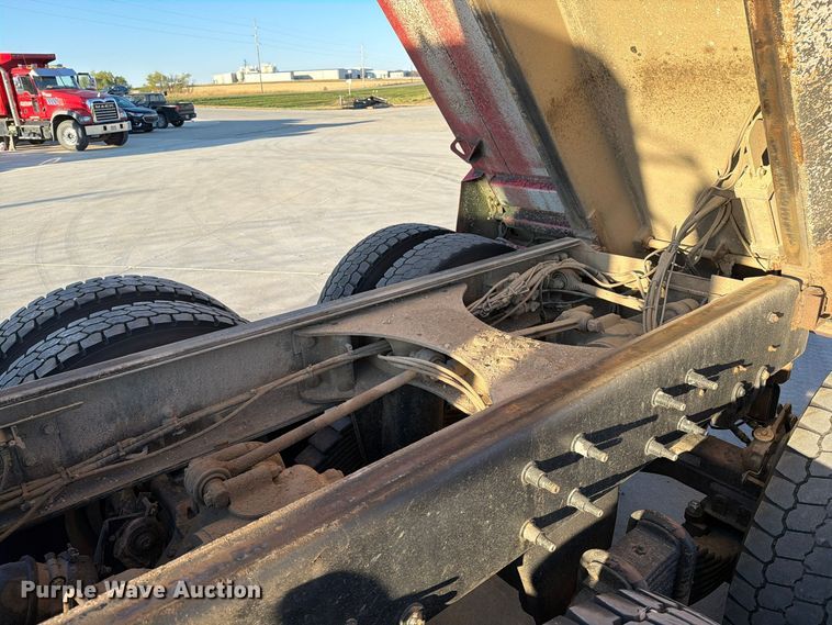 image for item EA0592 2018 Mack GU713 dump truck