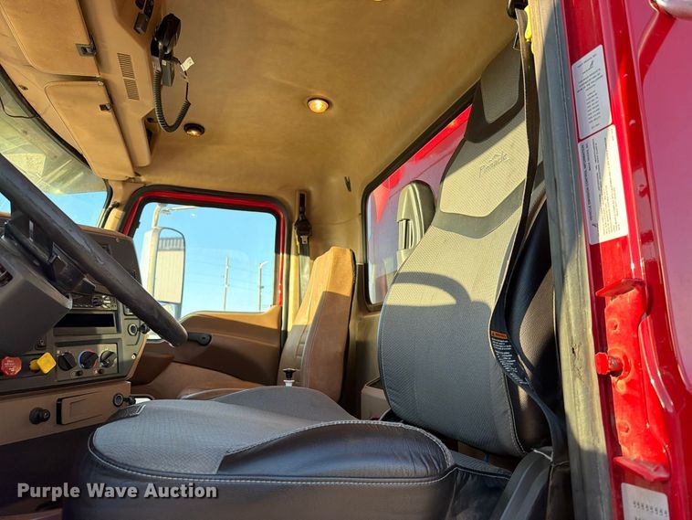 image for item EA0592 2018 Mack GU713 dump truck