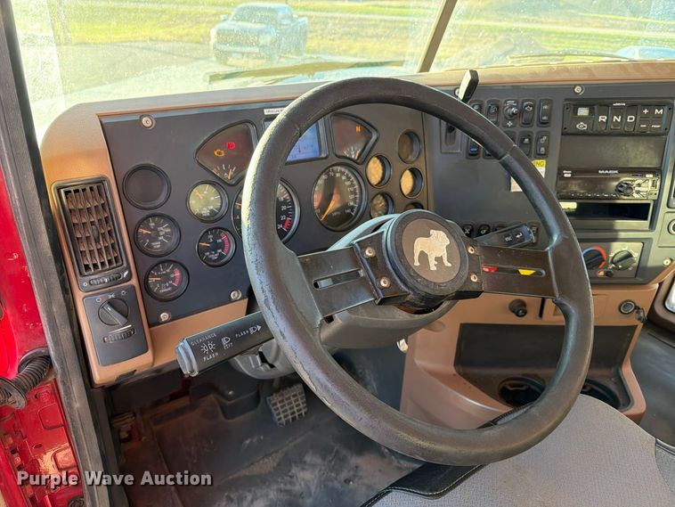 image for item EA0592 2018 Mack GU713 dump truck