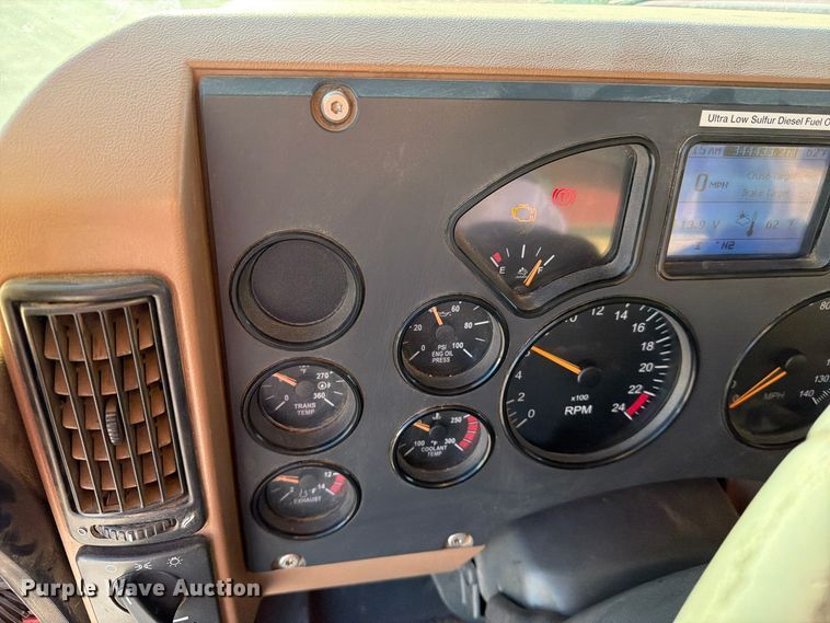 image for item EA0592 2018 Mack GU713 dump truck