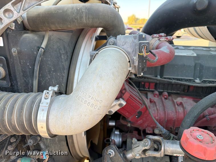 image for item EA0592 2018 Mack GU713 dump truck