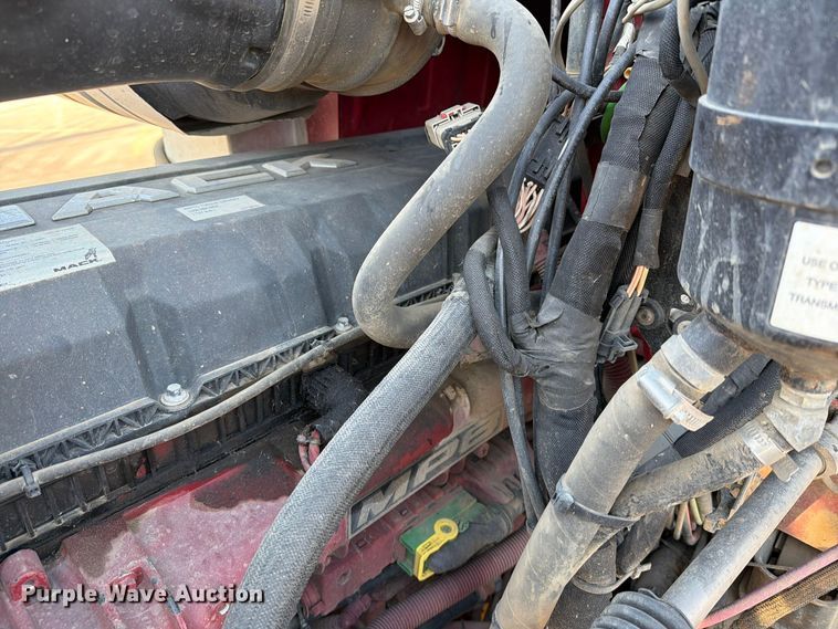 image for item EA0592 2018 Mack GU713 dump truck