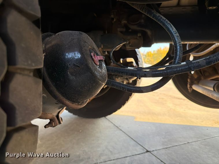 image for item EA0592 2018 Mack GU713 dump truck