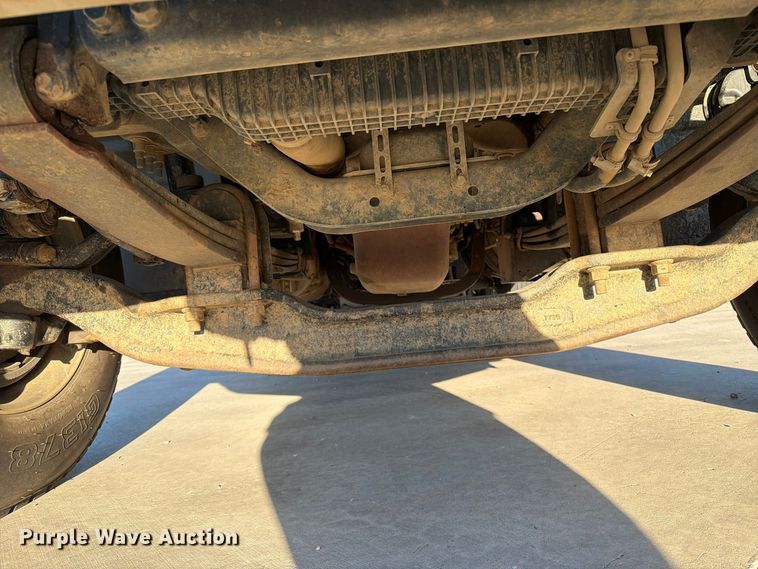 image for item EA0592 2018 Mack GU713 dump truck
