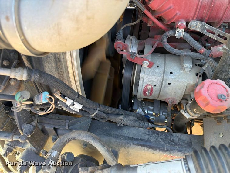 image for item EA0593 2018 Mack Anthem semi truck